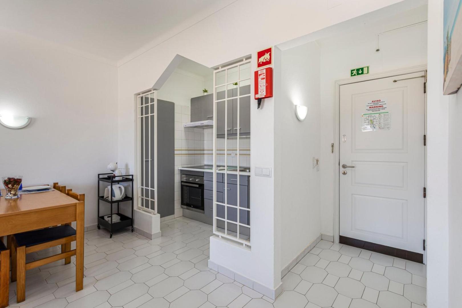 The Albufeira Concierge - Pool & Sunset Balconies 아파트 외부 사진