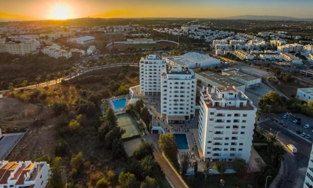 The Albufeira Concierge - Pool & Sunset Balconies 아파트 외부 사진